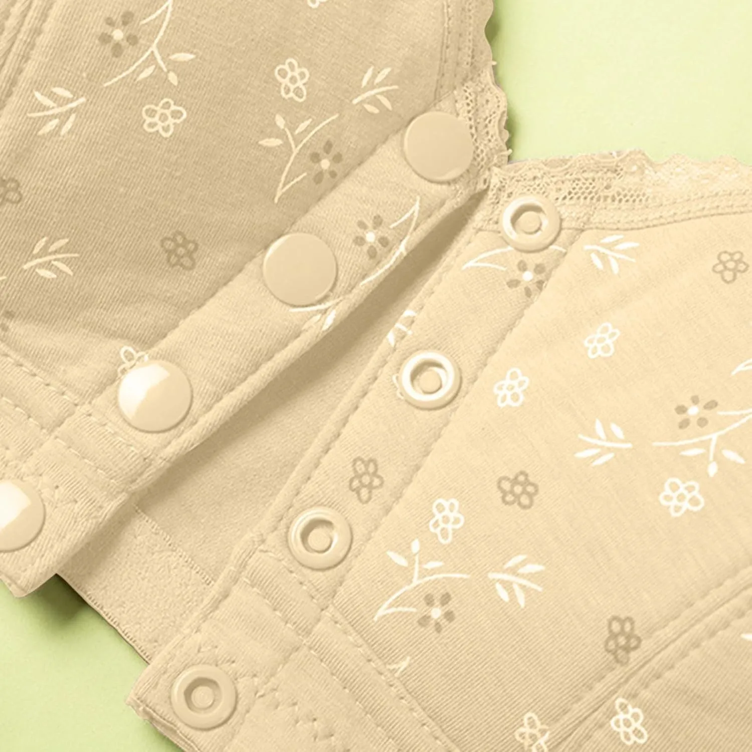 3 Packs Bra for Older Womens Daisy Bralettes 2024 New Comfortable Convenient Front Close Button Cotton Bras No