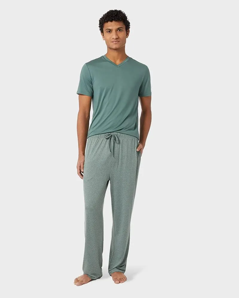 32 Degrees Men's Cool Classic Vneck T-Shirt | Anti-Odor | 4-Way Stretch | Moisture Wicking