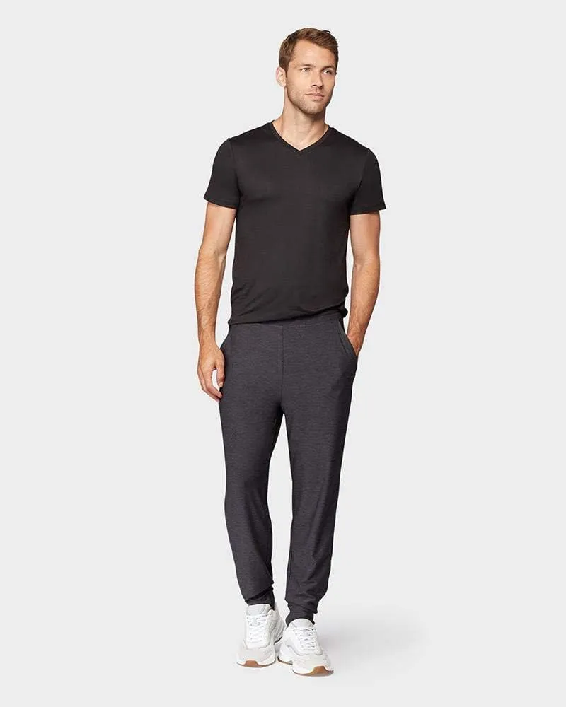 32 Degrees Men's Cool Classic Vneck T-Shirt | Anti-Odor | 4-Way Stretch | Moisture Wicking