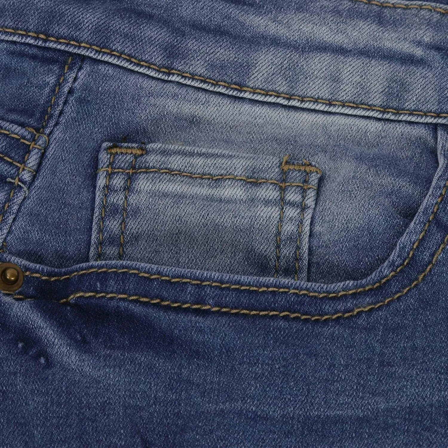Women Ripped Jean Shorts High Waisted Button Shorts with Pockets Folded Hem Denim Shorts Summer Casual Jeans Shorts